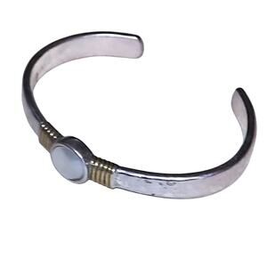 Sweet & Lucky Minimalist MOP Cuff